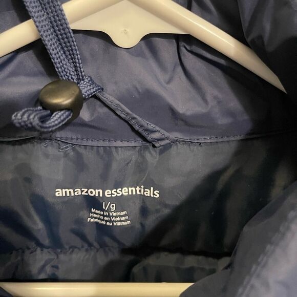 NWT Amazon Essentials Vest - Picture 4 of 6